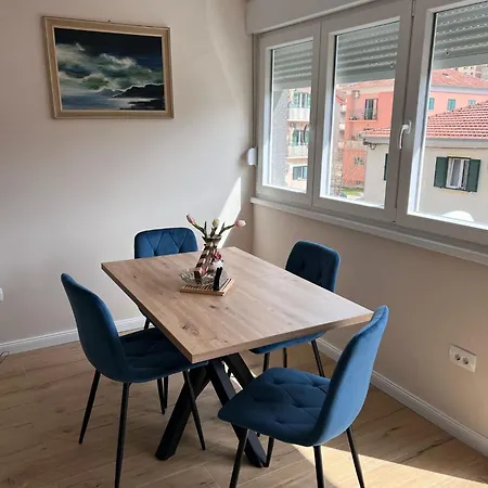 Berislove Apartment