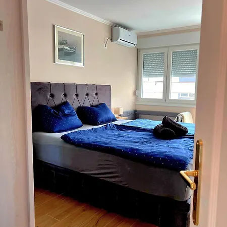 Berislove Σπλιτ